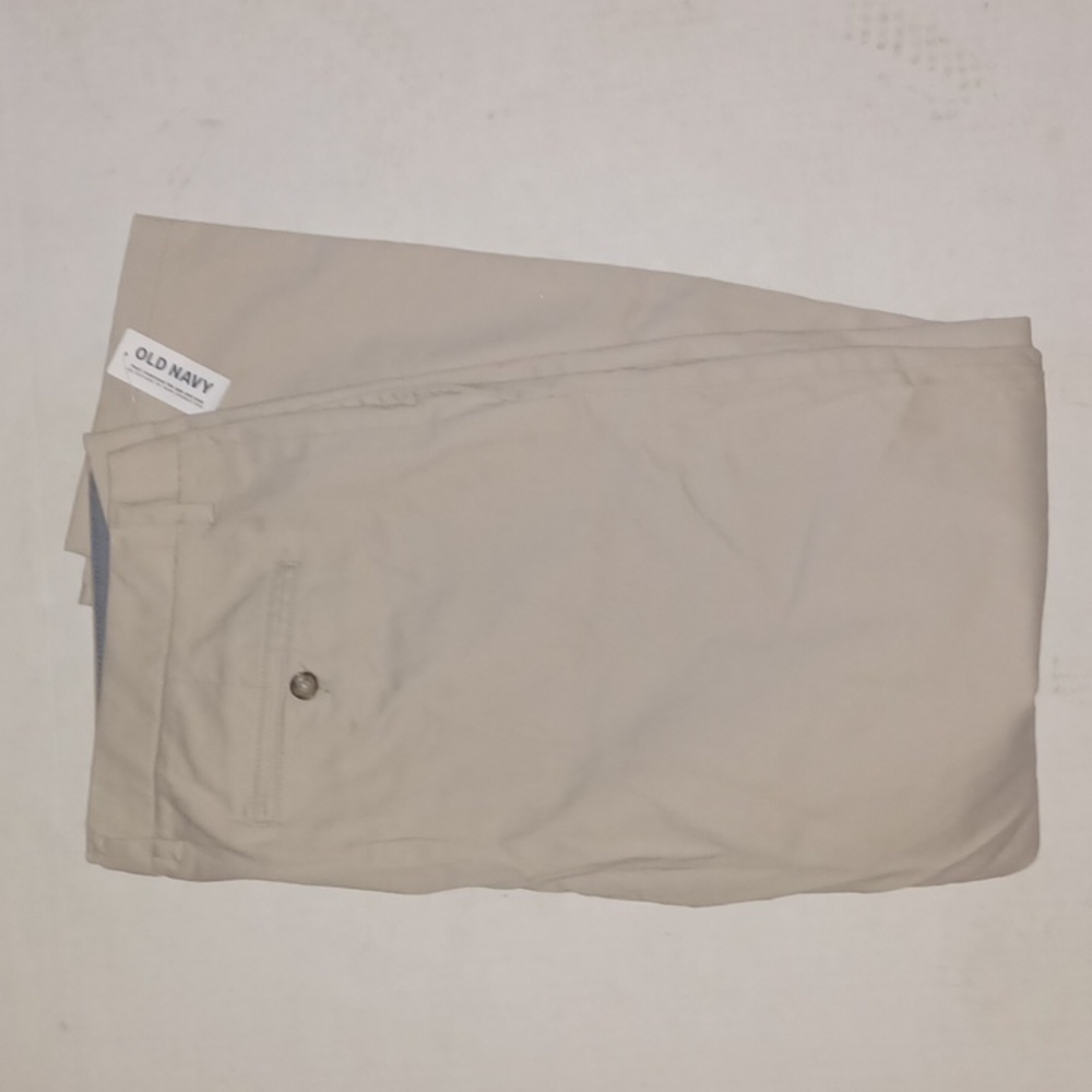 Old Navy Athletic Taper Fit Khakis Built-in Flex Big&Tall 54x32 Tan NWT